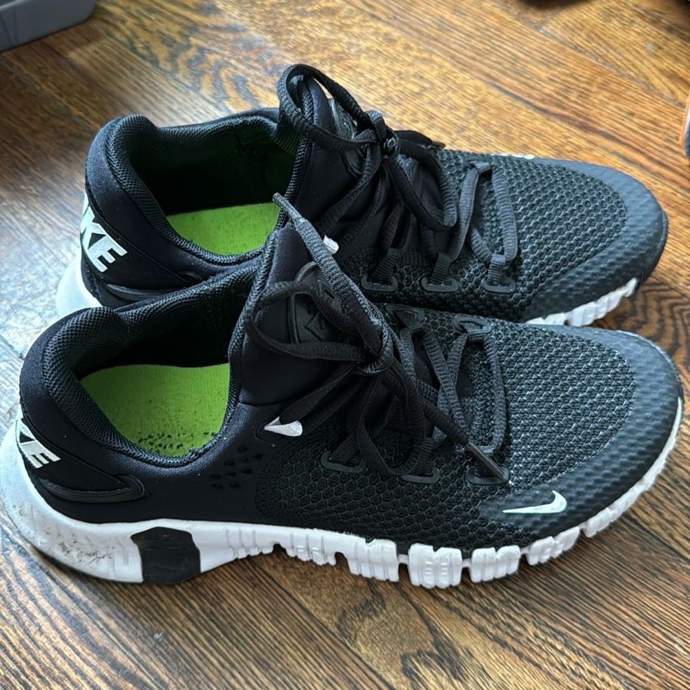 Nike metcons